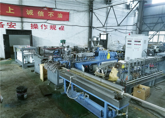 China 90kw paaren Verdrängungs-Linie 80-100kg/hr ausgegebene einfache Operation der Schrauben-LFRT fournisseur
